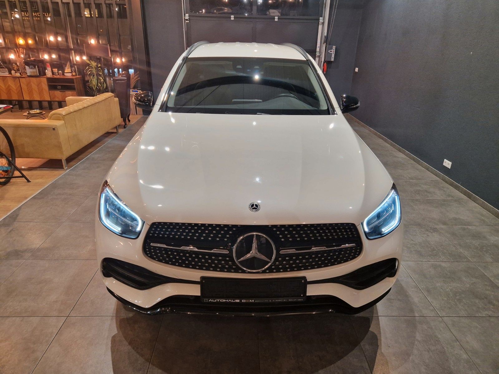 Mercedes-Benz GLC 200 | 4Matic | AMG LINE | Night Paket | Carbon Dekor